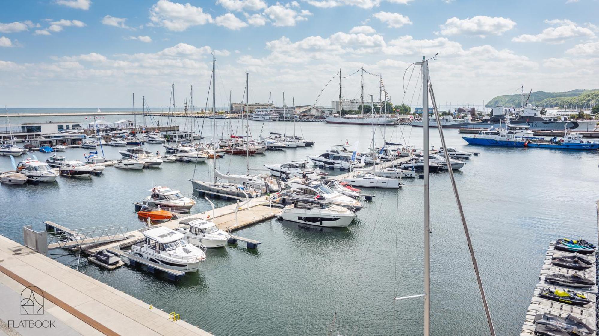 Apartment Center Yacht Park Marina View Gdynia